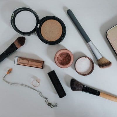 Mendadak Diajak Besties Nongkrong Pulang Sekolah? Nggak Pusing Tampil Kucel dengan 5 Tips Ini